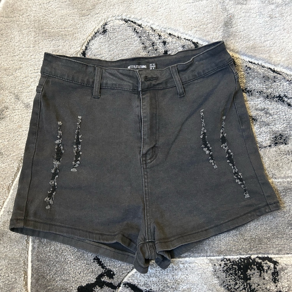 Avenue Charcoal Black Denim Floral-Detail Women’s Shorts